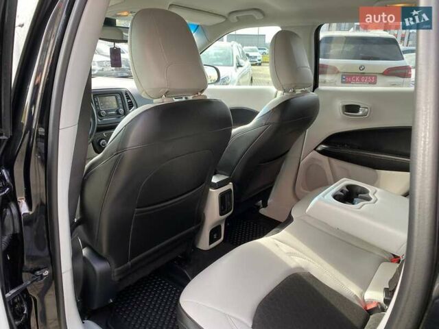 Черный Джип Компас, объемом двигателя 2.36 л и пробегом 106 тыс. км за 14700 $, фото 22 на Automoto.ua