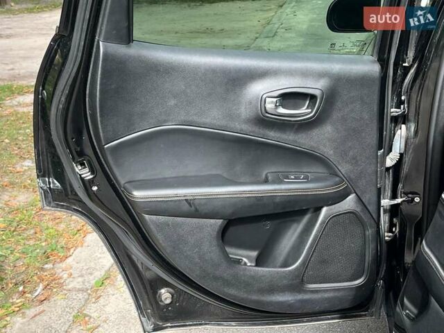 Чорний Джип Compass, об'ємом двигуна 2.4 л та пробігом 93 тис. км за 15290 $, фото 31 на Automoto.ua
