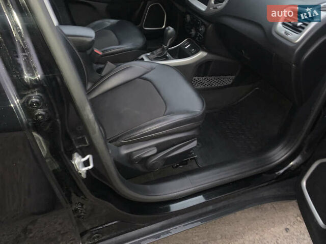 Черный Джип Компас, объемом двигателя 0 л и пробегом 177 тыс. км за 14200 $, фото 21 на Automoto.ua