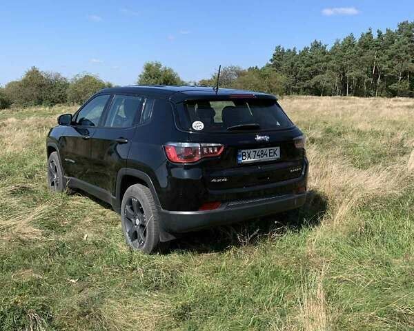 Черный Джип Компас, объемом двигателя 2.36 л и пробегом 90 тыс. км за 14255 $, фото 13 на Automoto.ua