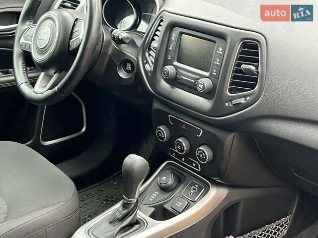 Черный Джип Компас, объемом двигателя 2.4 л и пробегом 93 тыс. км за 13990 $, фото 33 на Automoto.ua