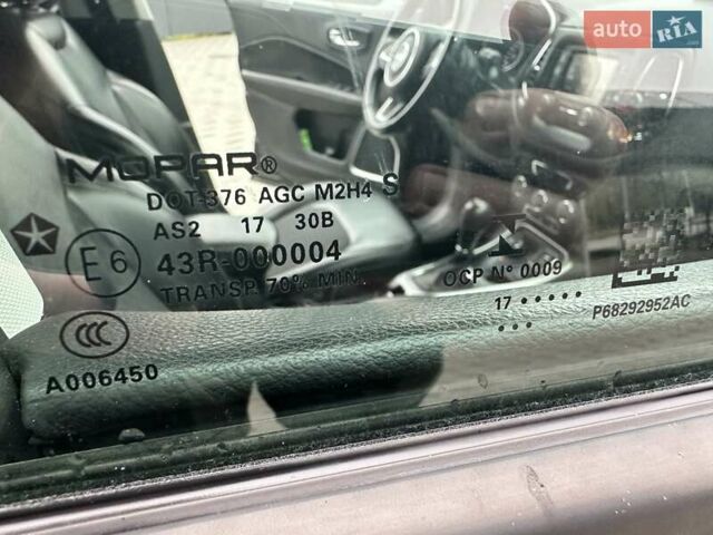 Чорний Джип Compass, об'ємом двигуна 2.36 л та пробігом 193 тис. км за 13800 $, фото 25 на Automoto.ua