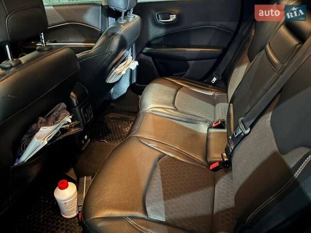 Черный Джип Компас, объемом двигателя 2.4 л и пробегом 92 тыс. км за 14990 $, фото 20 на Automoto.ua