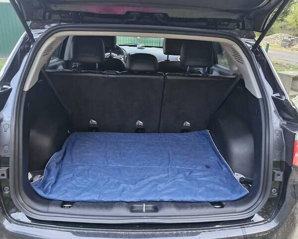 Черный Джип Компас, объемом двигателя 2.4 л и пробегом 152 тыс. км за 14000 $, фото 4 на Automoto.ua