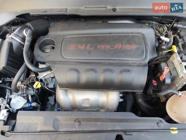 Черный Джип Компас, объемом двигателя 2.36 л и пробегом 95 тыс. км за 16200 $, фото 12 на Automoto.ua