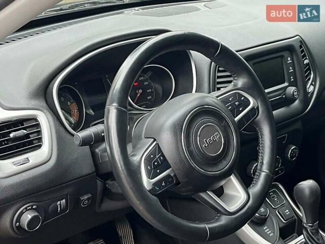 Черный Джип Компас, объемом двигателя 2.4 л и пробегом 93 тыс. км за 13990 $, фото 17 на Automoto.ua