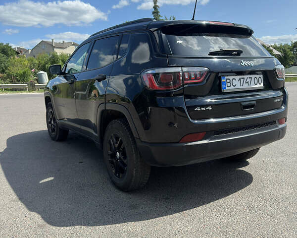 Черный Джип Компас, объемом двигателя 2.36 л и пробегом 90 тыс. км за 13500 $, фото 7 на Automoto.ua