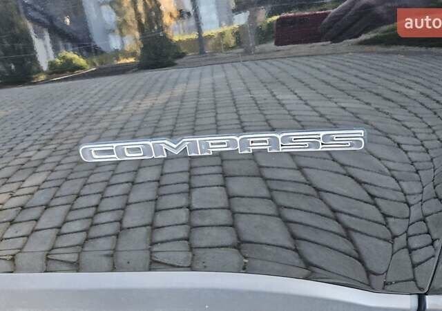 Черный Джип Компас, объемом двигателя 2.36 л и пробегом 140 тыс. км за 12500 $, фото 21 на Automoto.ua