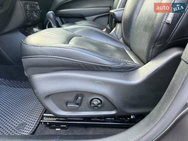 Чорний Джип Compass, об'ємом двигуна 2.4 л та пробігом 141 тис. км за 15500 $, фото 15 на Automoto.ua