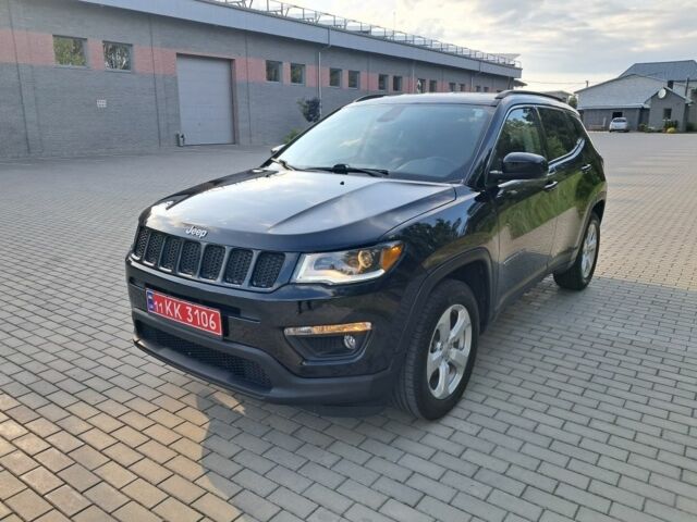 Черный Джип Компас, объемом двигателя 0 л и пробегом 103 тыс. км за 14777 $, фото 4 на Automoto.ua