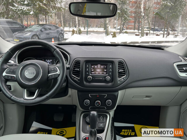 Чорний Джип Compass, об'ємом двигуна 2.4 л та пробігом 95 тис. км за 15000 $, фото 11 на Automoto.ua