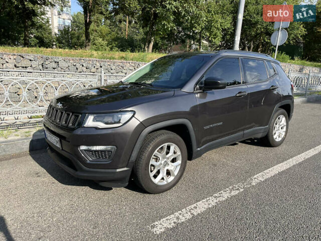 Черный Джип Компас, объемом двигателя 2.36 л и пробегом 120 тыс. км за 14500 $, фото 12 на Automoto.ua