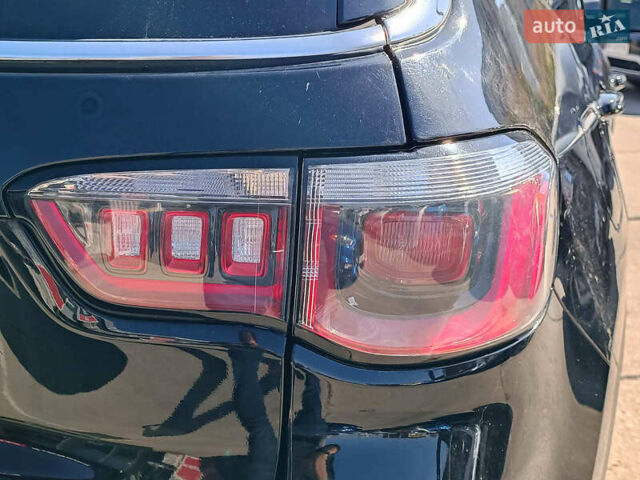 Чорний Джип Compass, об'ємом двигуна 2.4 л та пробігом 93 тис. км за 15490 $, фото 9 на Automoto.ua