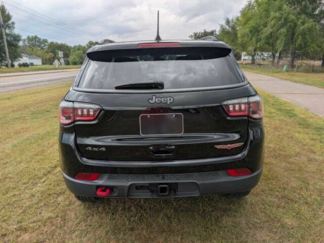 Чорний Джип Compass, об'ємом двигуна 2.4 л та пробігом 58 тис. км за 9000 $, фото 3 на Automoto.ua