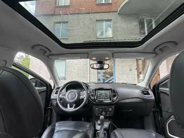 Чорний Джип Compass, об'ємом двигуна 2.4 л та пробігом 127 тис. км за 13200 $, фото 4 на Automoto.ua