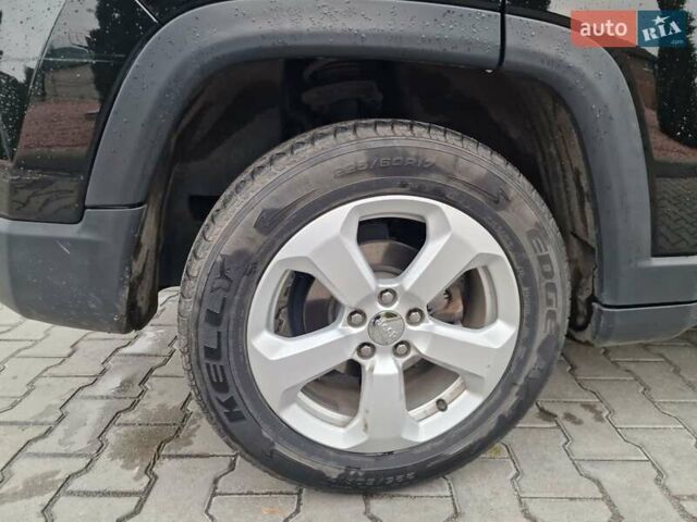 Черный Джип Компас, объемом двигателя 2.36 л и пробегом 98 тыс. км за 12800 $, фото 36 на Automoto.ua