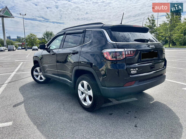 Черный Джип Компас, объемом двигателя 2.4 л и пробегом 48 тыс. км за 15550 $, фото 28 на Automoto.ua