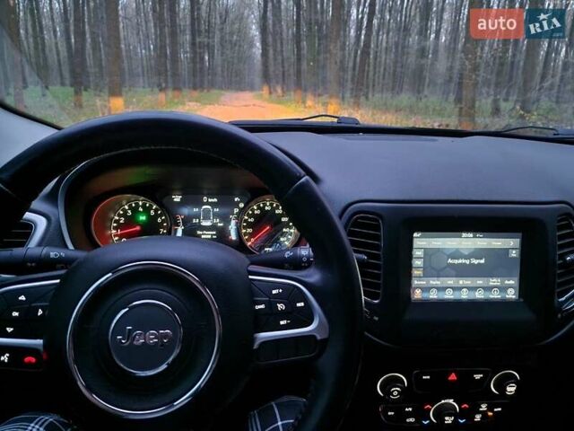 Черный Джип Компас, объемом двигателя 2.36 л и пробегом 98 тыс. км за 12800 $, фото 61 на Automoto.ua