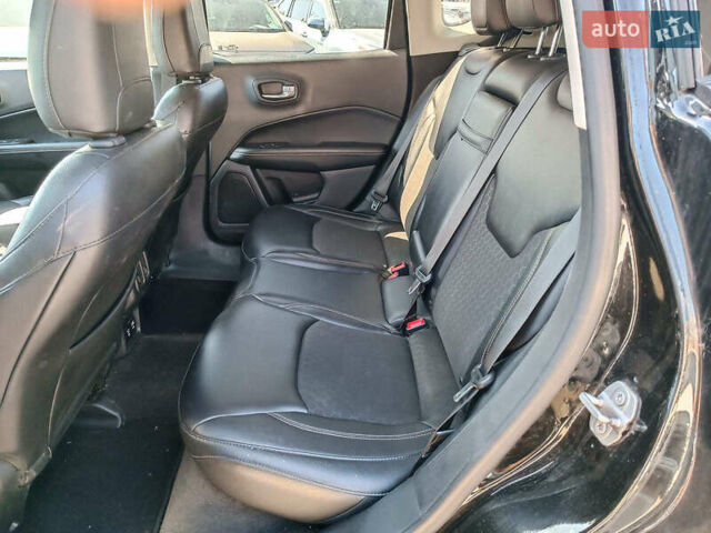 Чорний Джип Compass, об'ємом двигуна 2.4 л та пробігом 93 тис. км за 15490 $, фото 12 на Automoto.ua