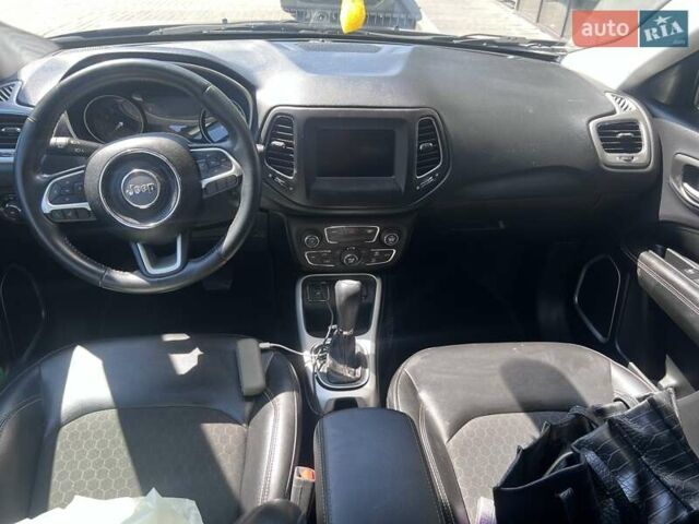 Черный Джип Компас, объемом двигателя 2.36 л и пробегом 82 тыс. км за 13000 $, фото 11 на Automoto.ua
