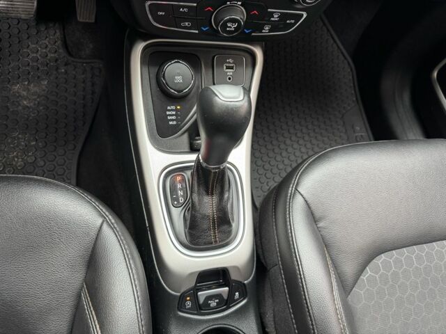 Чорний Джип Compass, об'ємом двигуна 0 л та пробігом 91 тис. км за 15200 $, фото 14 на Automoto.ua