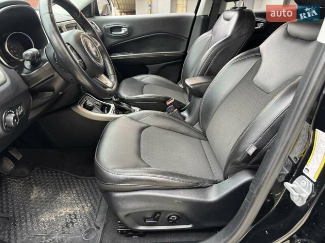 Черный Джип Компас, объемом двигателя 2.4 л и пробегом 91 тыс. км за 15200 $, фото 33 на Automoto.ua