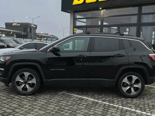 Черный Джип Компас, объемом двигателя 2.4 л и пробегом 89 тыс. км за 16000 $, фото 3 на Automoto.ua