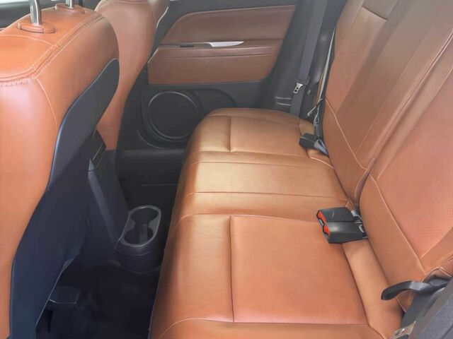 Черный Джип Компас, объемом двигателя 2.4 л и пробегом 68 тыс. км за 5100 $, фото 12 на Automoto.ua