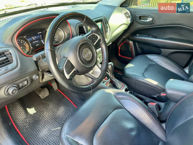 Черный Джип Компас, объемом двигателя 2.36 л и пробегом 146 тыс. км за 16799 $, фото 35 на Automoto.ua