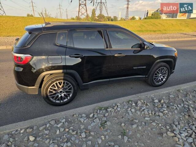 Чорний Джип Compass, об'ємом двигуна 2.4 л та пробігом 141 тис. км за 14000 $, фото 3 на Automoto.ua