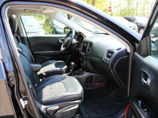Джип Compass 2017 у Львові на Automoto.ua Чорний Джип Compass, об'ємом двигуна 2.4 л та пробігом 55 тис. км за 7600 $, фото 8 на Automoto.ua