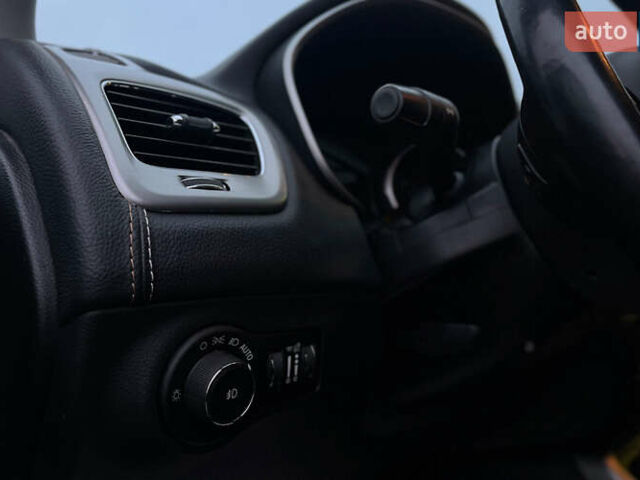 Черный Джип Компас, объемом двигателя 2.36 л и пробегом 89 тыс. км за 16000 $, фото 11 на Automoto.ua