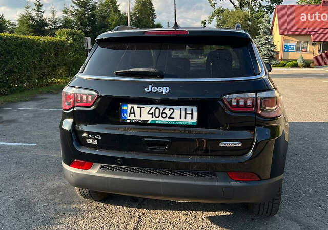 Чорний Джип Compass, об'ємом двигуна 2.4 л та пробігом 72 тис. км за 14000 $, фото 3 на Automoto.ua