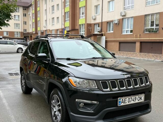 Джип Compass 2017 у Софіївська Борщагівка на Automoto.ua Чорний Джип Compass, об'ємом двигуна 2.4 л та пробігом 140 тис. км за 14000 $, фото 1 на Automoto.ua