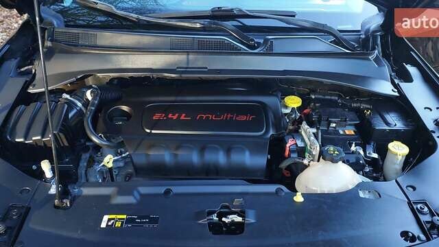 Черный Джип Компас, объемом двигателя 2.4 л и пробегом 99 тыс. км за 14300 $, фото 25 на Automoto.ua