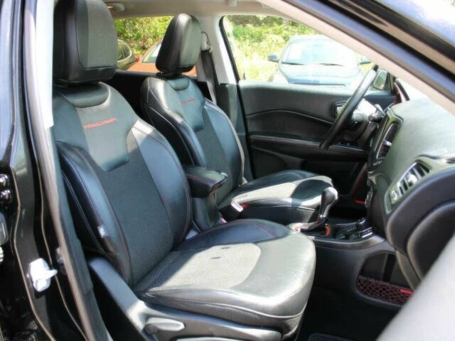 Джип Compass 2017 у Львові на Automoto.ua Чорний Джип Compass, об'ємом двигуна 2.4 л та пробігом 55 тис. км за 7600 $, фото 11 на Automoto.ua