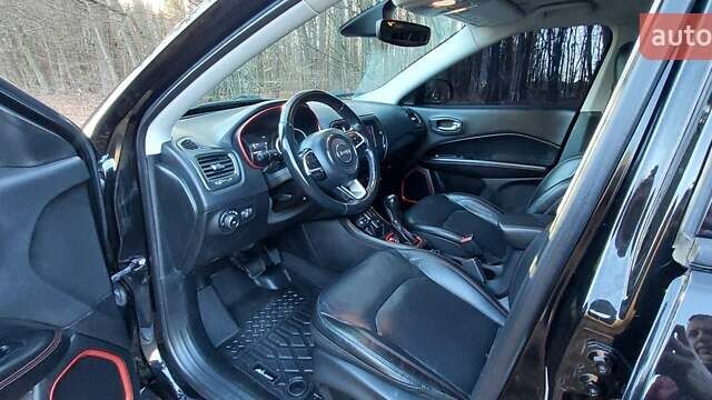 Черный Джип Компас, объемом двигателя 2.4 л и пробегом 99 тыс. км за 14300 $, фото 13 на Automoto.ua