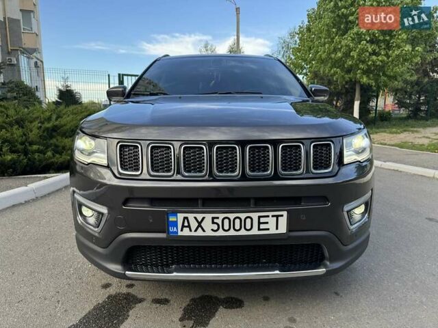 Чорний Джип Compass, об'ємом двигуна 2.4 л та пробігом 141 тис. км за 15500 $, фото 2 на Automoto.ua