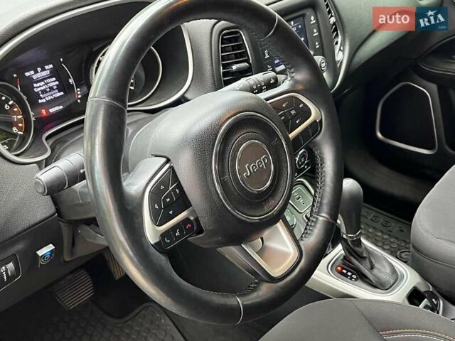 Чорний Джип Compass, об'ємом двигуна 2.4 л та пробігом 93 тис. км за 15290 $, фото 37 на Automoto.ua