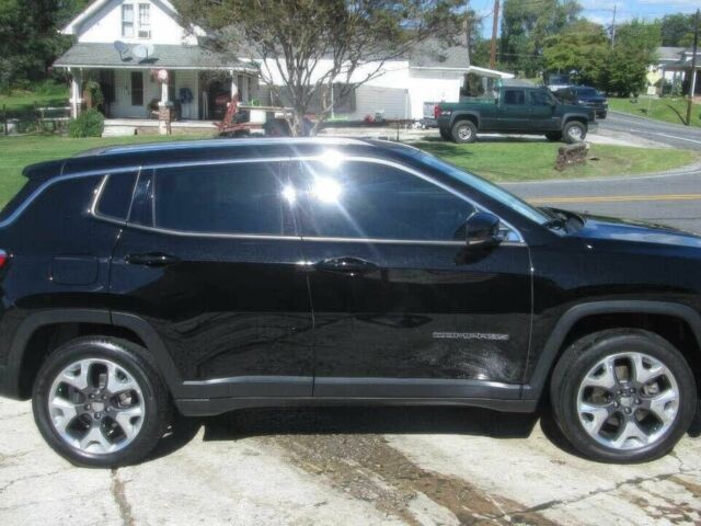 Чорний Джип Compass, об'ємом двигуна 2.4 л та пробігом 51 тис. км за 7000 $, фото 6 на Automoto.ua