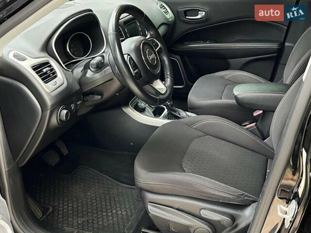 Чорний Джип Compass, об'ємом двигуна 2.4 л та пробігом 93 тис. км за 15290 $, фото 33 на Automoto.ua