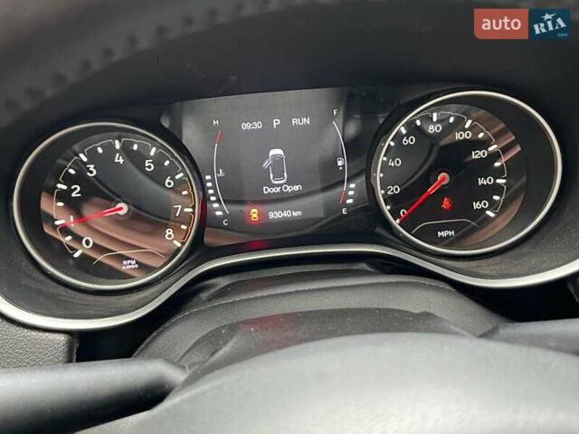 Чорний Джип Compass, об'ємом двигуна 2.4 л та пробігом 93 тис. км за 15290 $, фото 35 на Automoto.ua