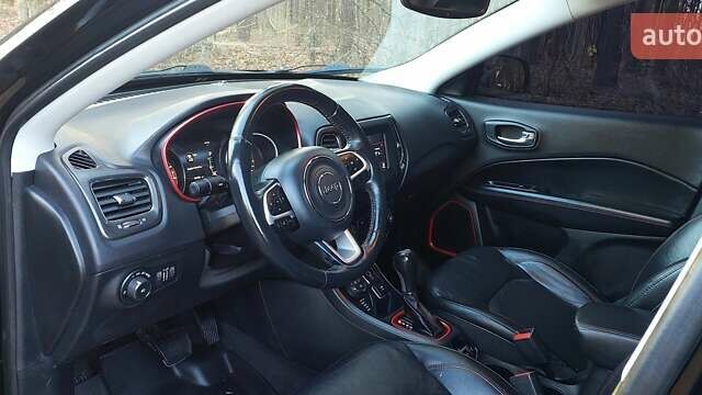 Черный Джип Компас, объемом двигателя 2.4 л и пробегом 99 тыс. км за 14300 $, фото 14 на Automoto.ua