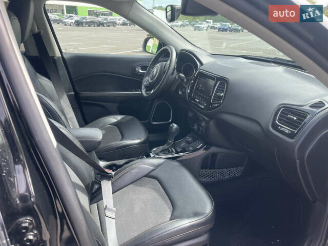 Черный Джип Компас, объемом двигателя 2.4 л и пробегом 48 тыс. км за 15550 $, фото 19 на Automoto.ua