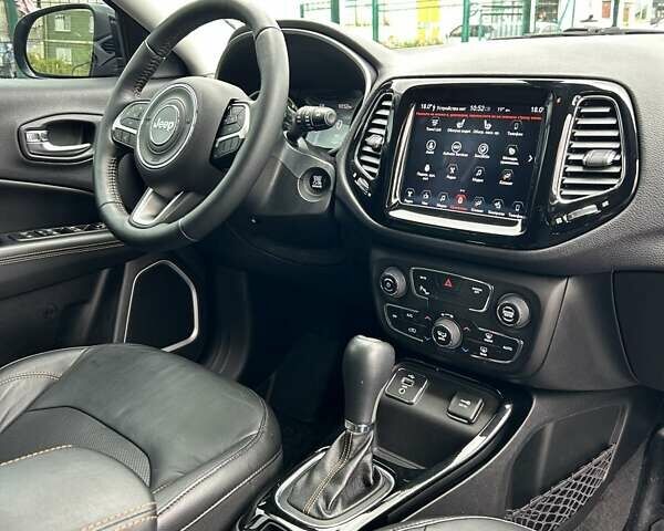 Черный Джип Компас, объемом двигателя 2.36 л и пробегом 115 тыс. км за 14900 $, фото 37 на Automoto.ua