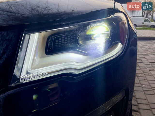 Черный Джип Компас, объемом двигателя 2.36 л и пробегом 146 тыс. км за 16799 $, фото 11 на Automoto.ua