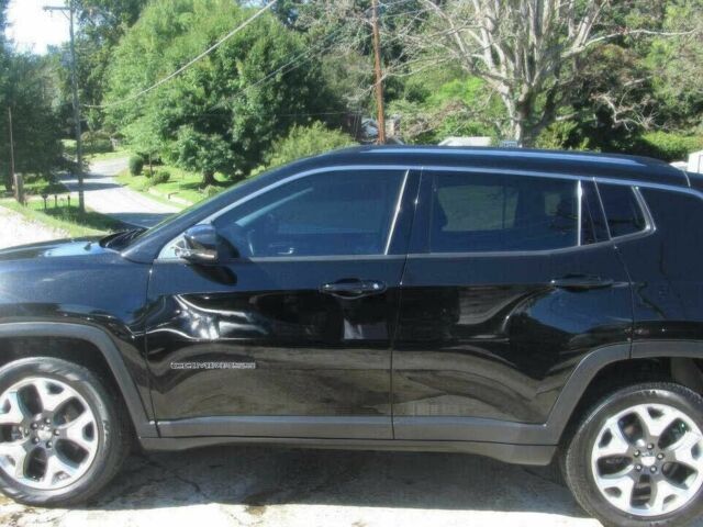 Чорний Джип Compass, об'ємом двигуна 2.4 л та пробігом 51 тис. км за 7000 $, фото 3 на Automoto.ua