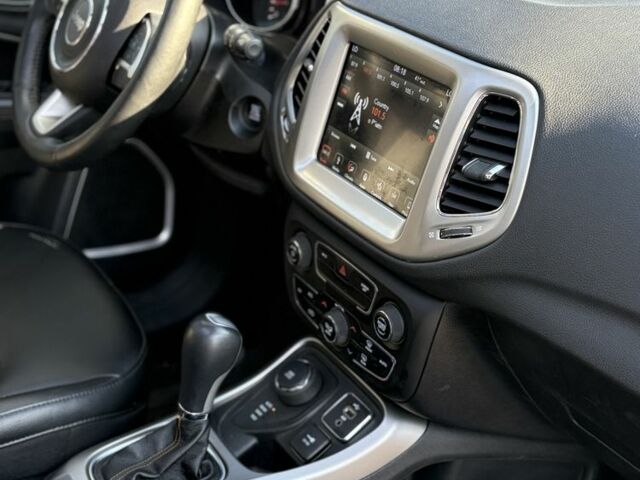 Черный Джип Компас, объемом двигателя 2.4 л и пробегом 142 тыс. км за 12800 $, фото 5 на Automoto.ua