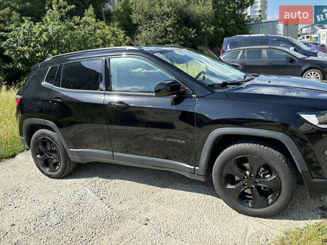 Чорний Джип Compass, об'ємом двигуна 2.36 л та пробігом 114 тис. км за 15000 $, фото 3 на Automoto.ua