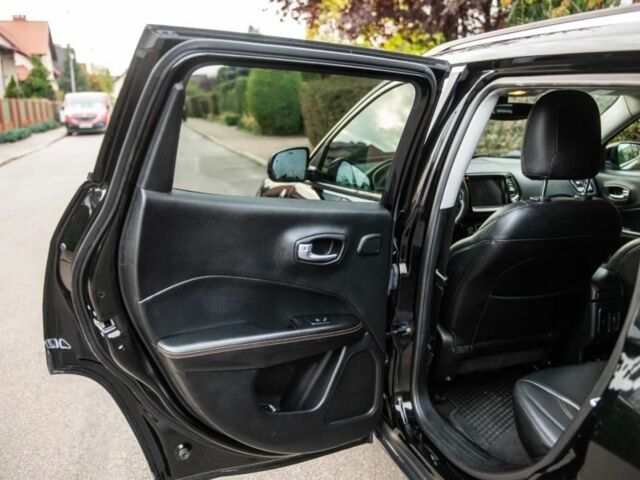 Черный Джип Компас, объемом двигателя 2.4 л и пробегом 98 тыс. км за 9000 $, фото 20 на Automoto.ua